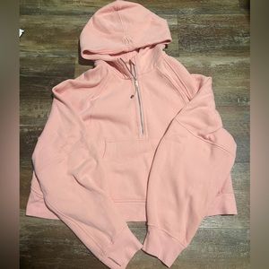 LULULEMON scuba half zip
